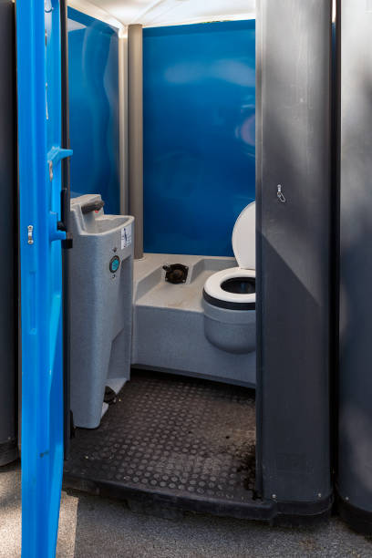 Best Local porta potty services  in Campton Hls, IL